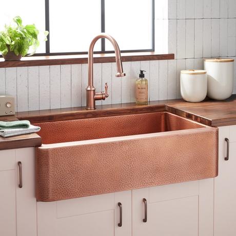 36" Fiona Hammered Copper Farmhouse Sink